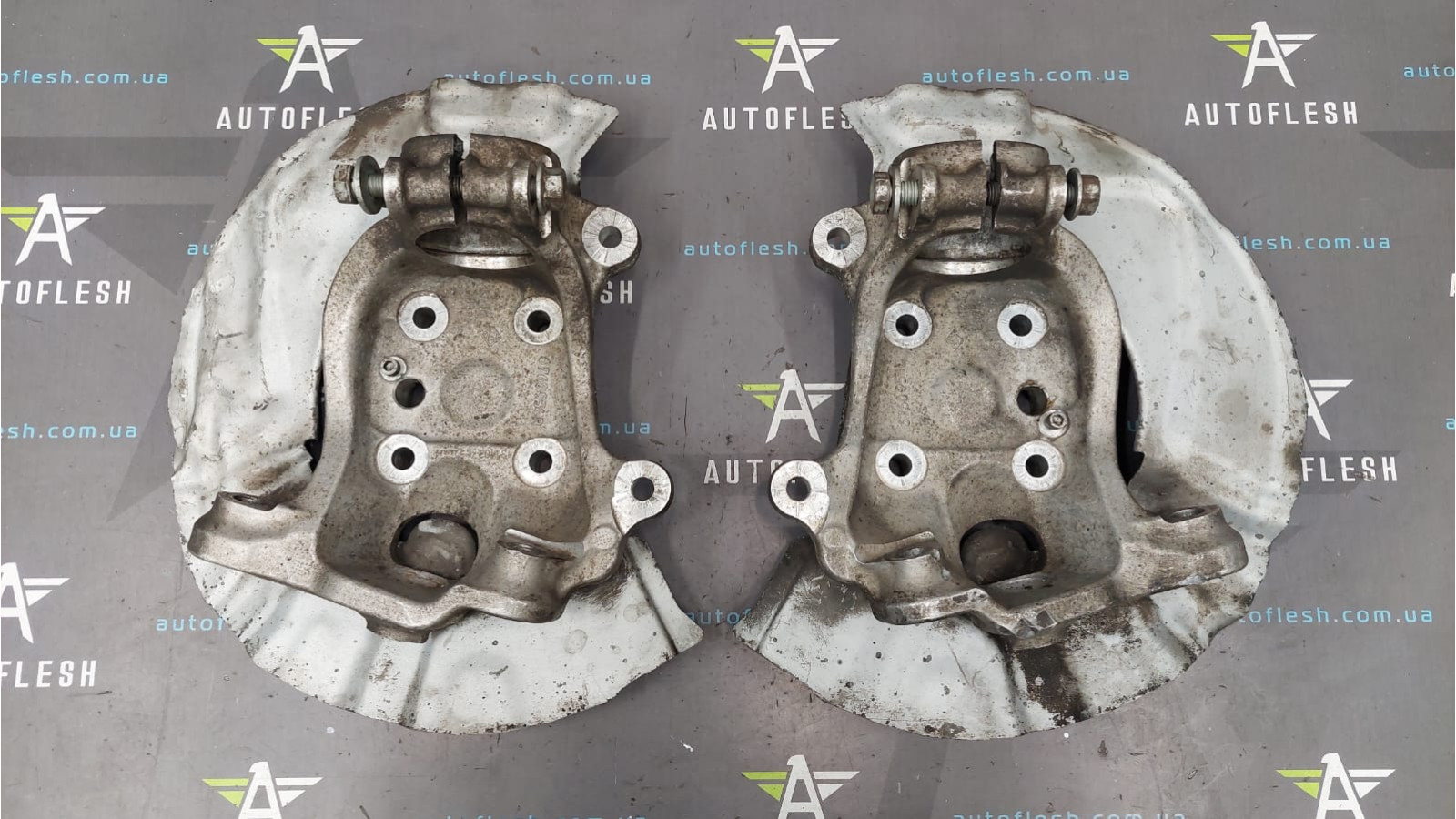 Кулак поворотный передний 31216760954, 31216760953 BMW 5 E60, E61 БМВ 5 бу Кулак поворотный передний 31216760954, 31216760953 BMW 5 E60, E61 БМВ 5 бу